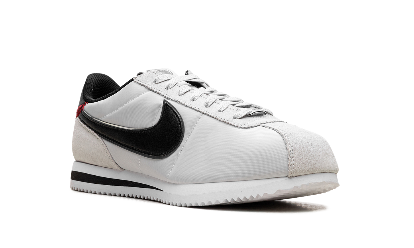 Cortez "Jackie Robinson Day" HV6724 001