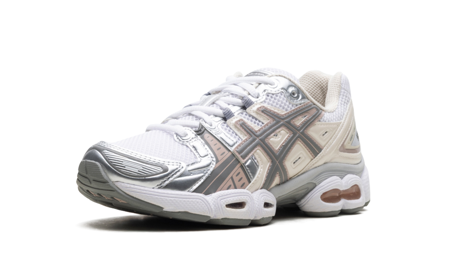Gel-Nimbus 9 WMNS "White Oatmeal" 1202A278 104
