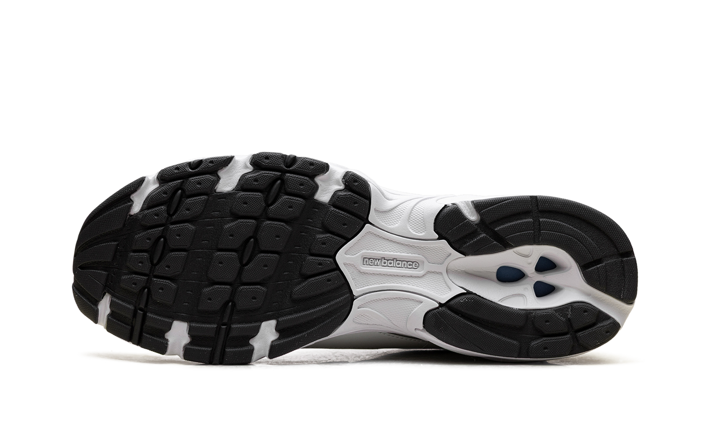 509 "Comme des Garçons Homme White" U509LCG