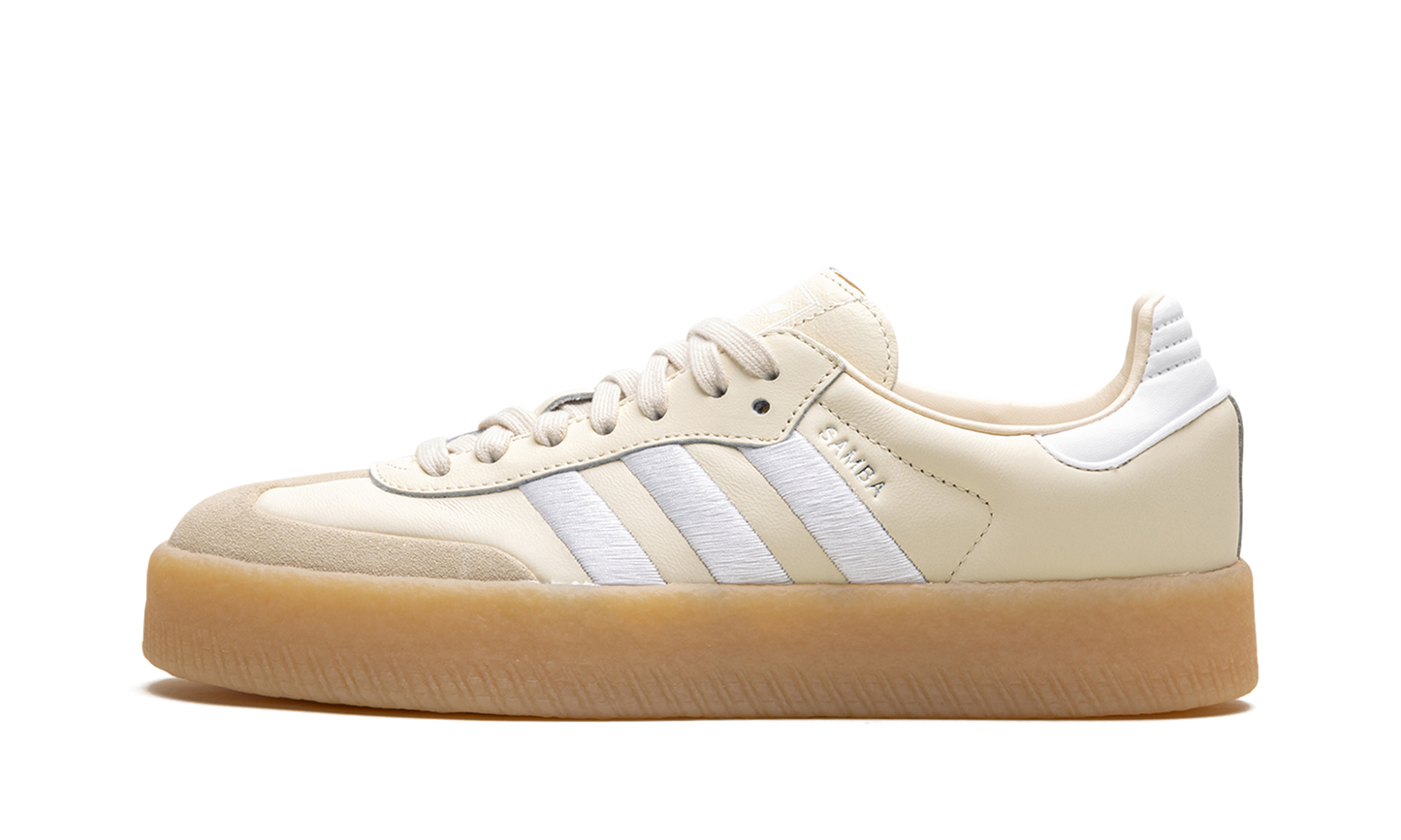 Sambae WMNS "Wonder White Gum" ID0434