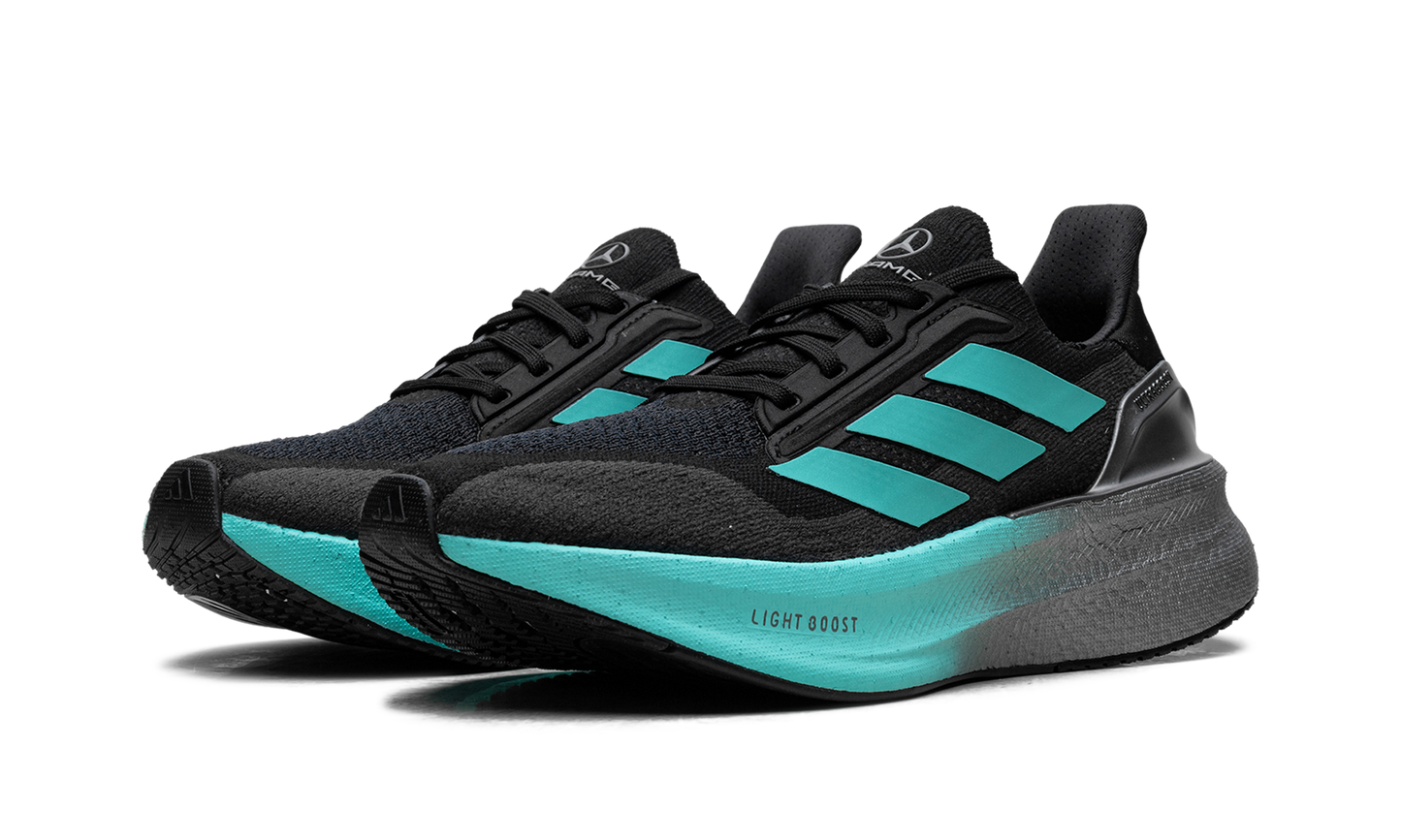 Ultra Boost 5X WMNS "Mercedes-AMG Petronas Formula One Team" JR9385