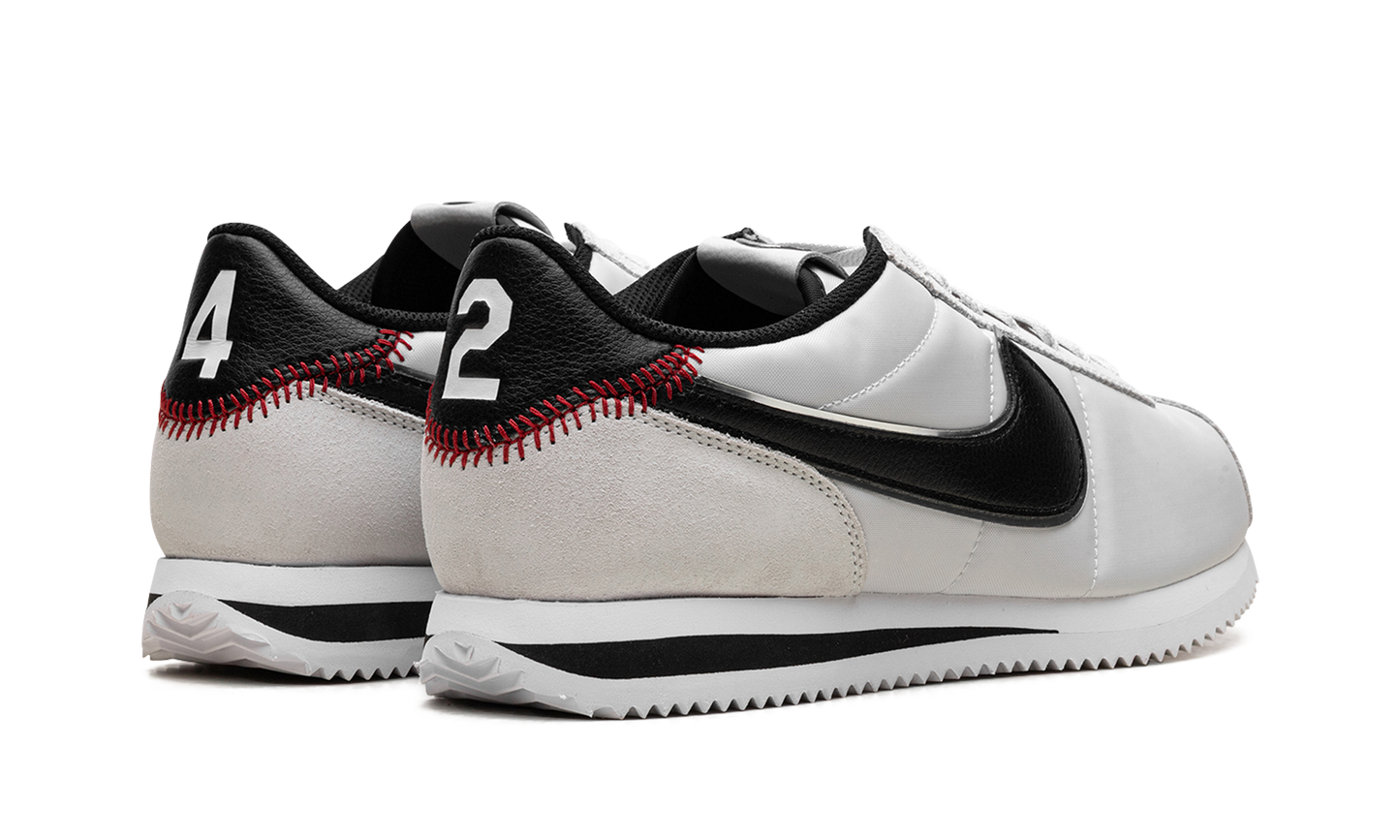 Cortez "Jackie Robinson Day" HV6724 001