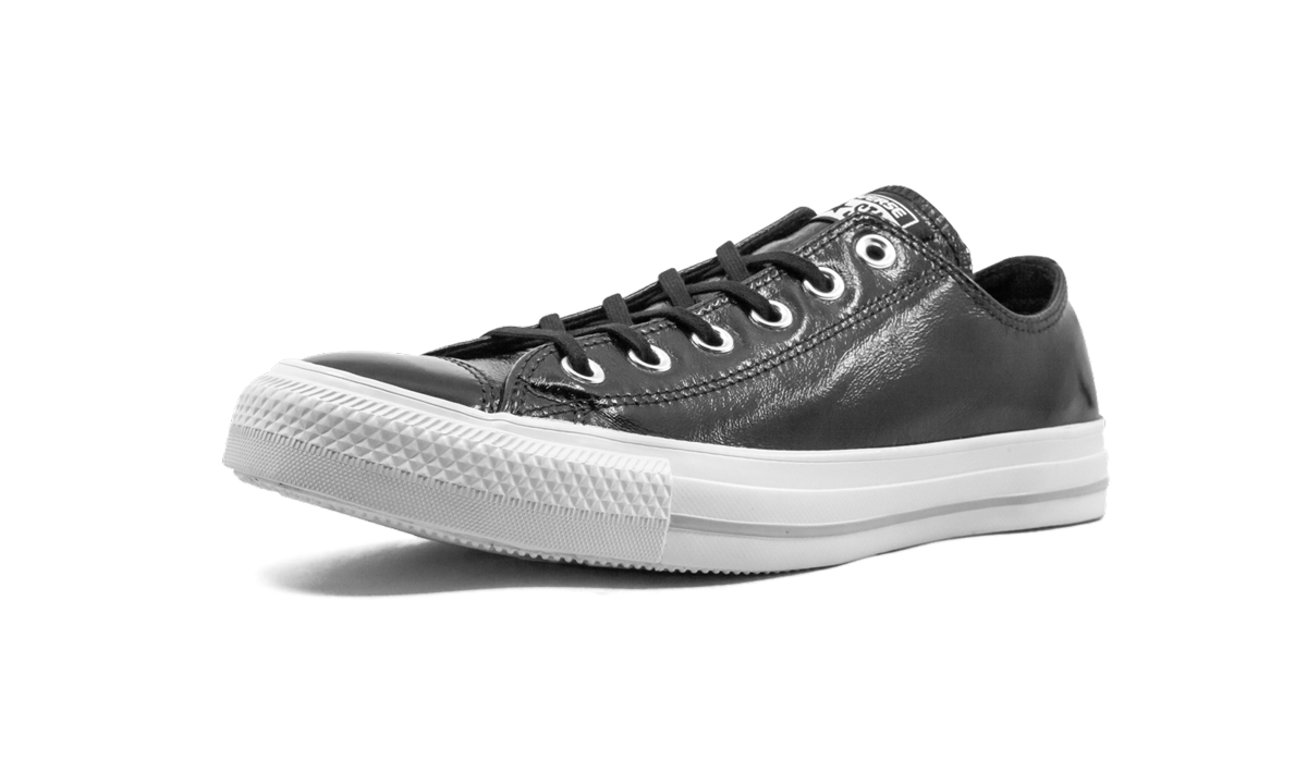 CHUCK 70 OX WMNS "Crinkled Patent Leather" 558002C
