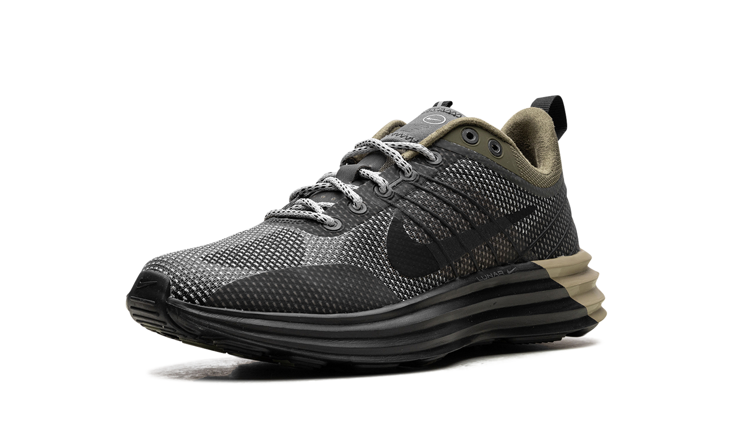 Lunar Roam SE "Medium Olive" FZ8116 201