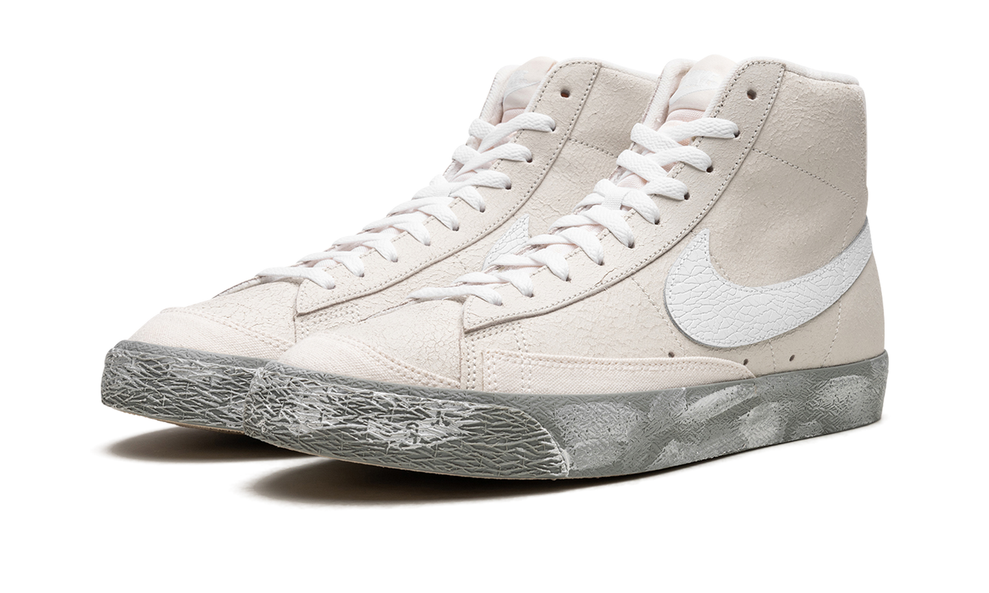 Blazer Mid '77 EMB "Summit White" DV0797 100