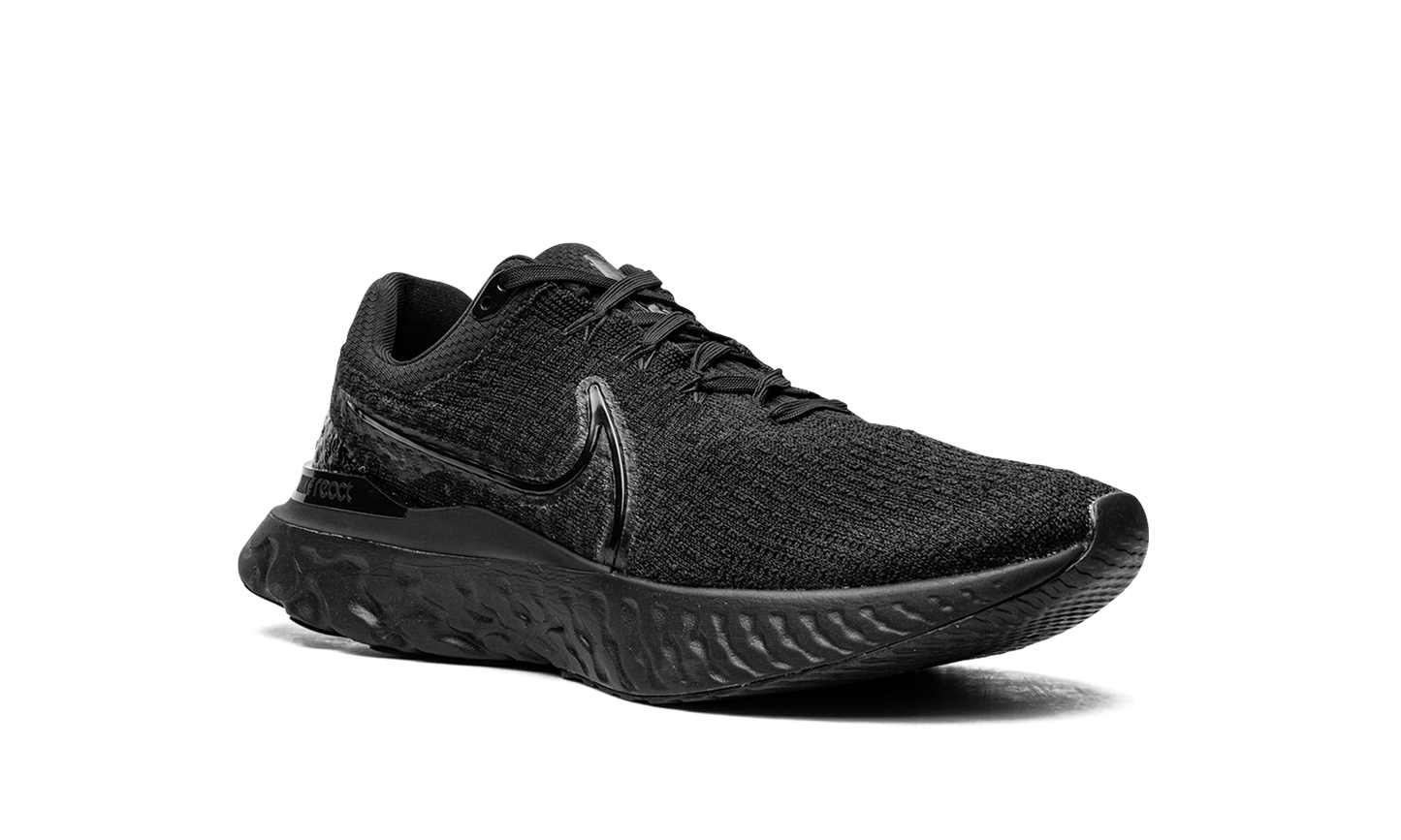 React Infinity Run Flyknit 3 "Triple Black" DH5392 005