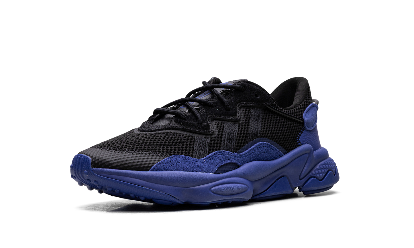 Ozweego "Core Black Semi Lucid Blue" H06145