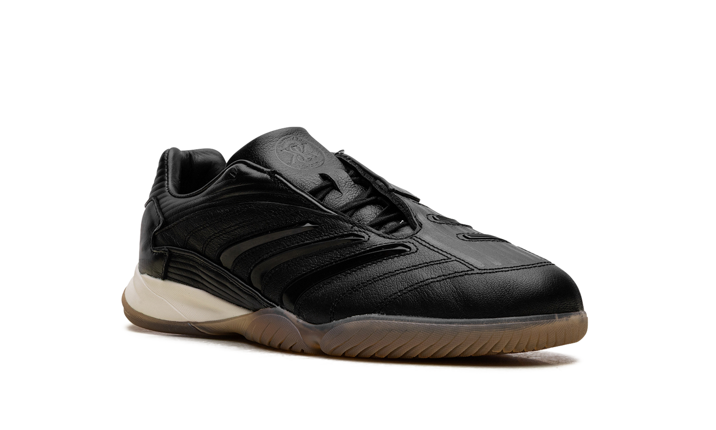 Predator Sala Kith "Kith Black Gum" KI0570