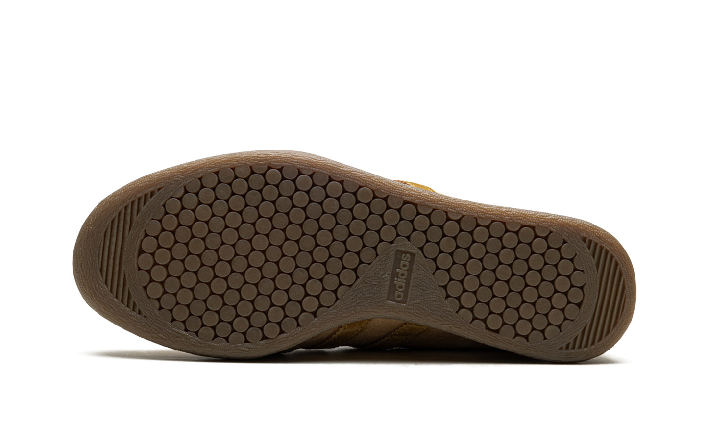 Tobacco "Pantone Mesa Gum" GY7396