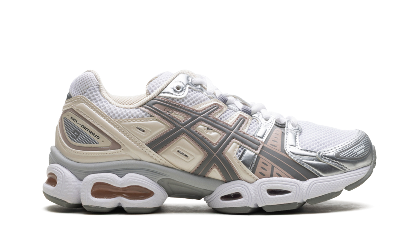 Gel-Nimbus 9 WMNS "White Oatmeal" 1202A278 104