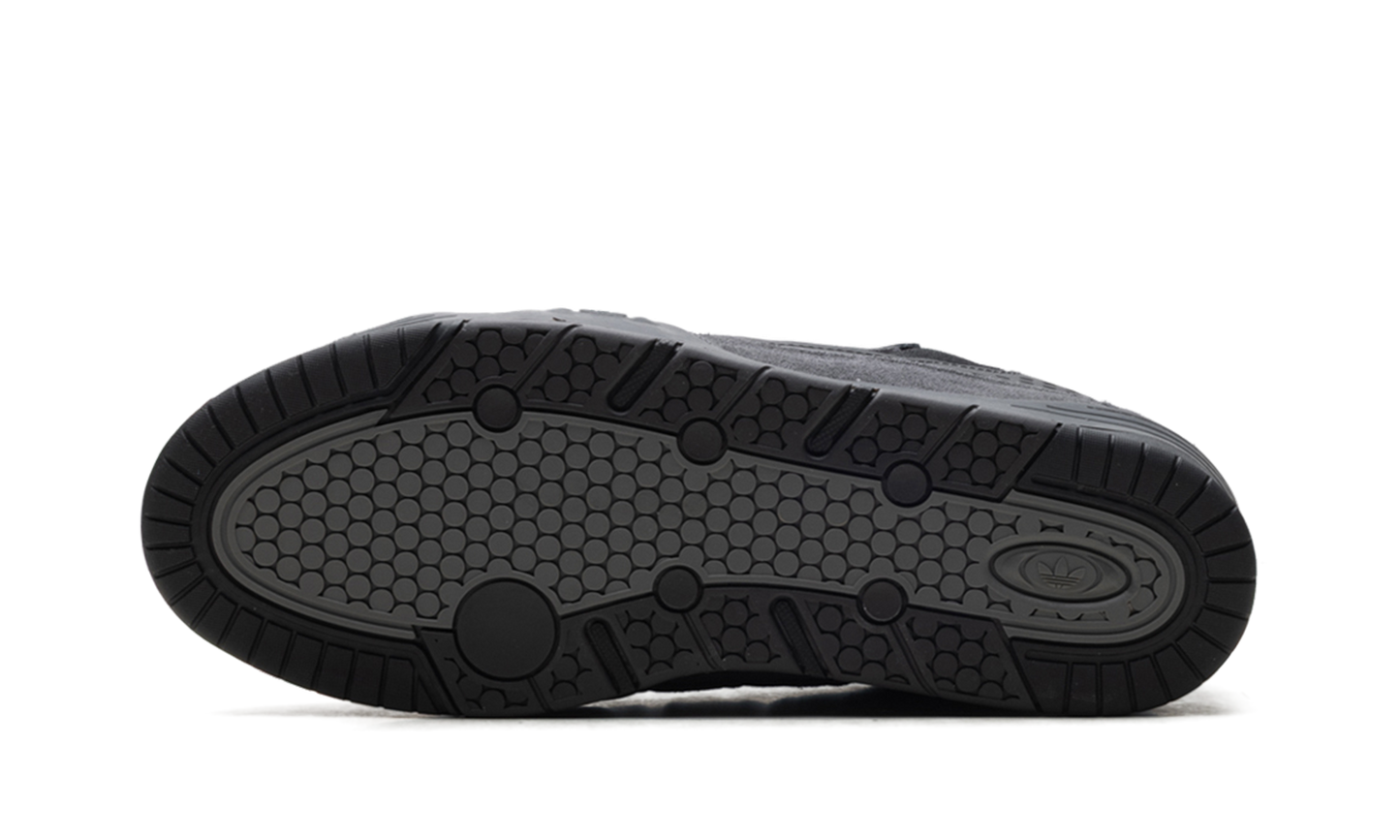 ADI2000 "Core Black / Utility Black / Utility Black" GX4634