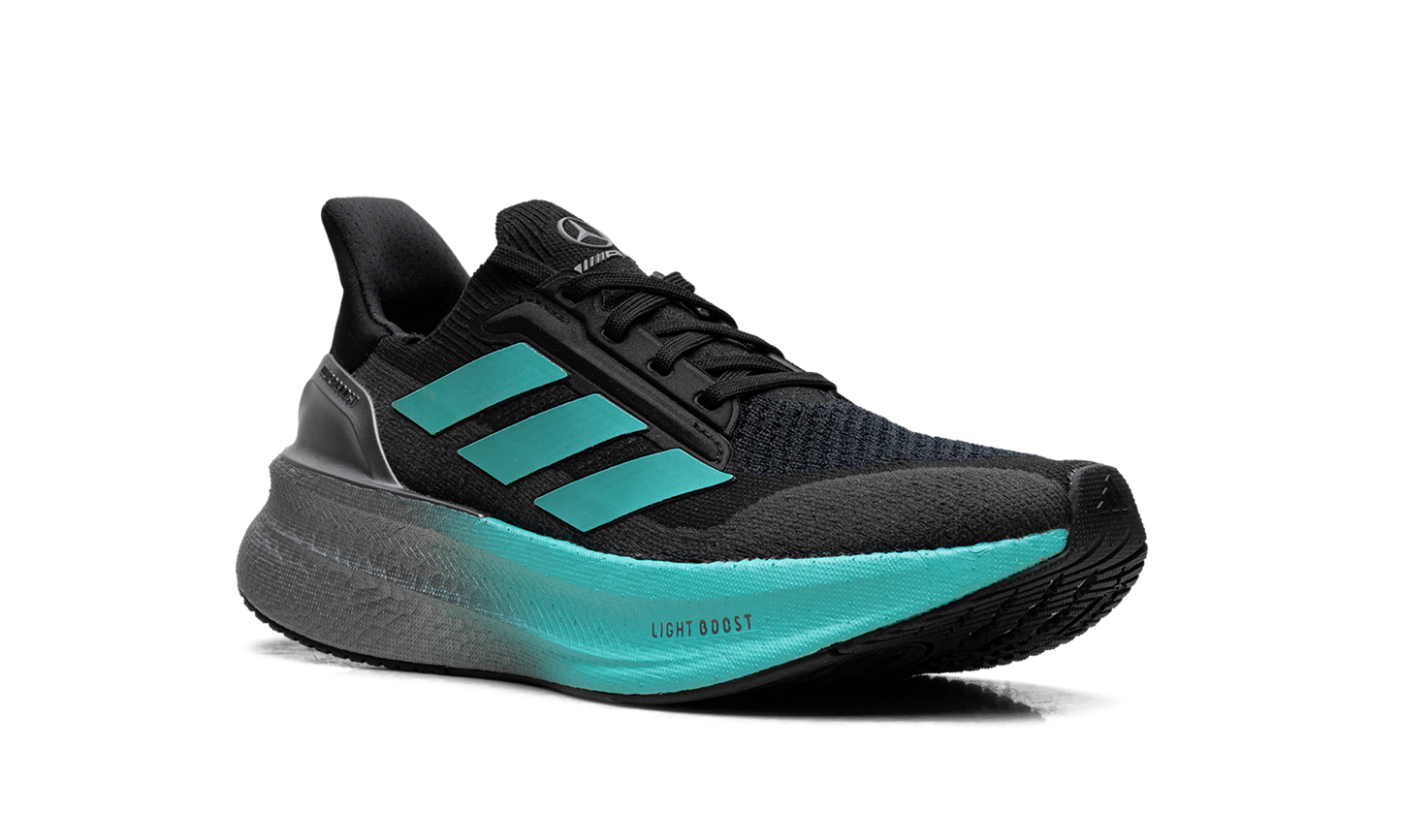 Ultra Boost 5X WMNS "Mercedes-AMG Petronas Formula One Team" JR9385