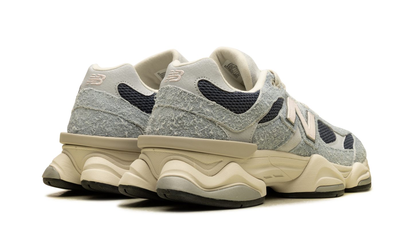 9060 "Light Arctic Grey Indigo" U9060NVP