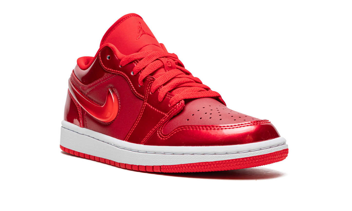 JORDAN 1 Low SE WMNS "Pomegranate" DH5893 600