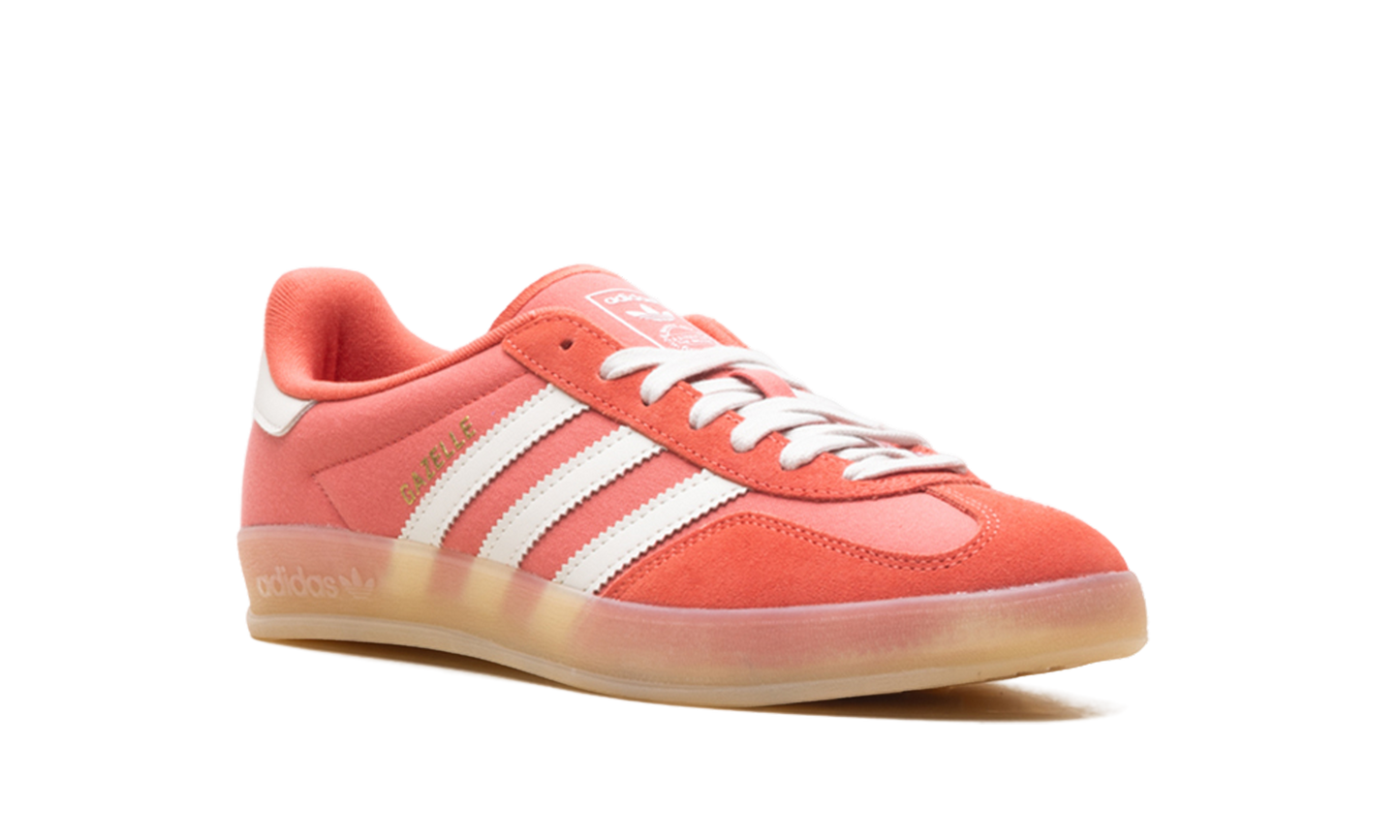 GAZELLE INDOOR "Red Alumina" JQ8389