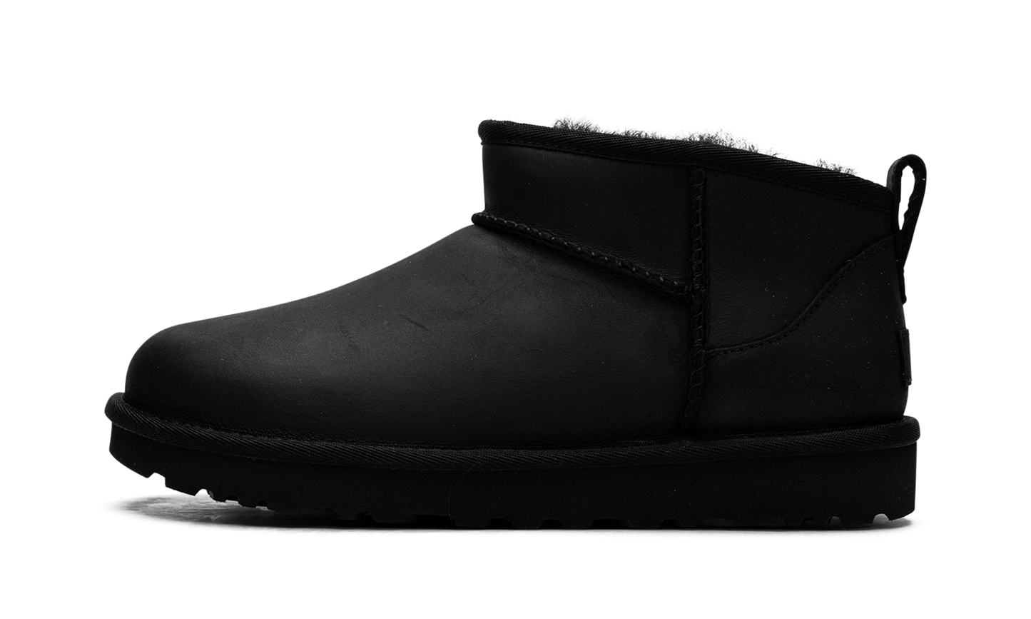 Classic Ultra Mini Leather WMNS "Black" 1174210 BLK