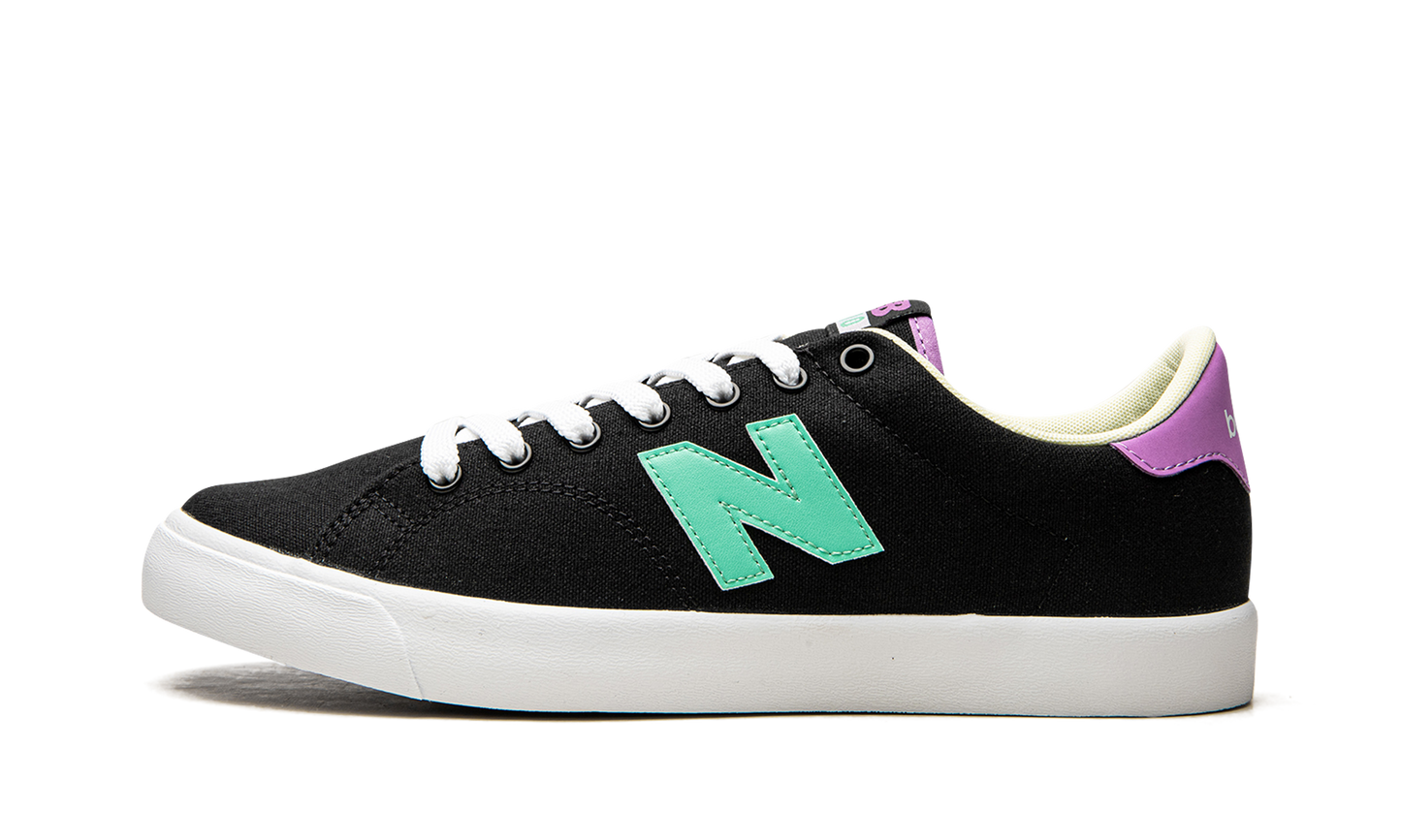 210 "Black/Summer Jade" AM210STC